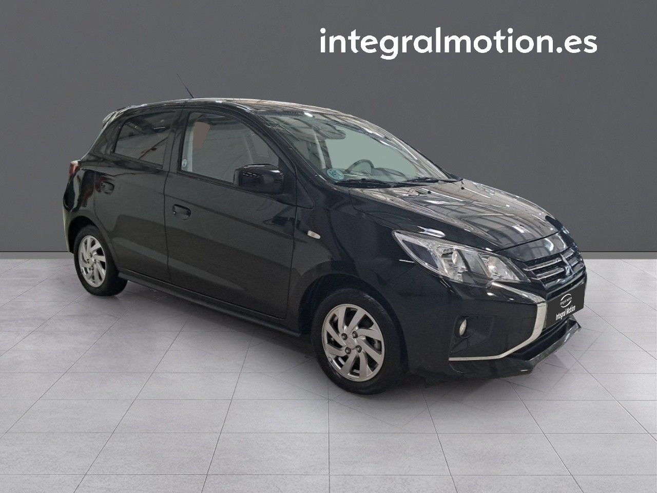 mitsubishi space star 2024 / foto grande (3)