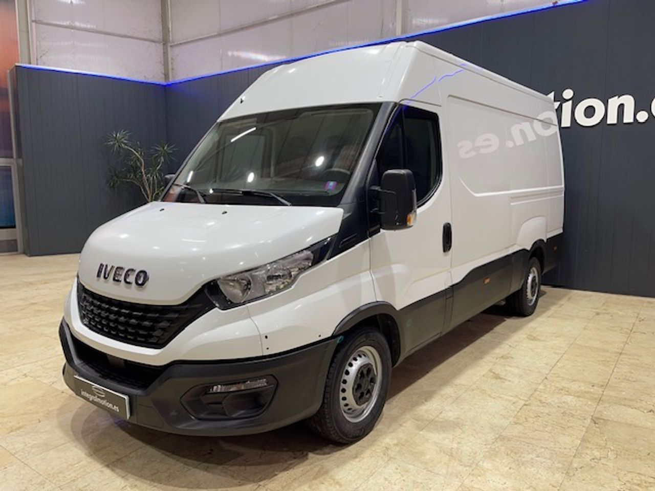 iveco daily 2021 / foto grande (3)