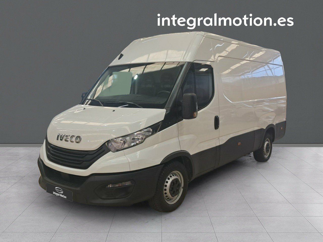 Equipos  de segunda mano - iveco daily 2023 /