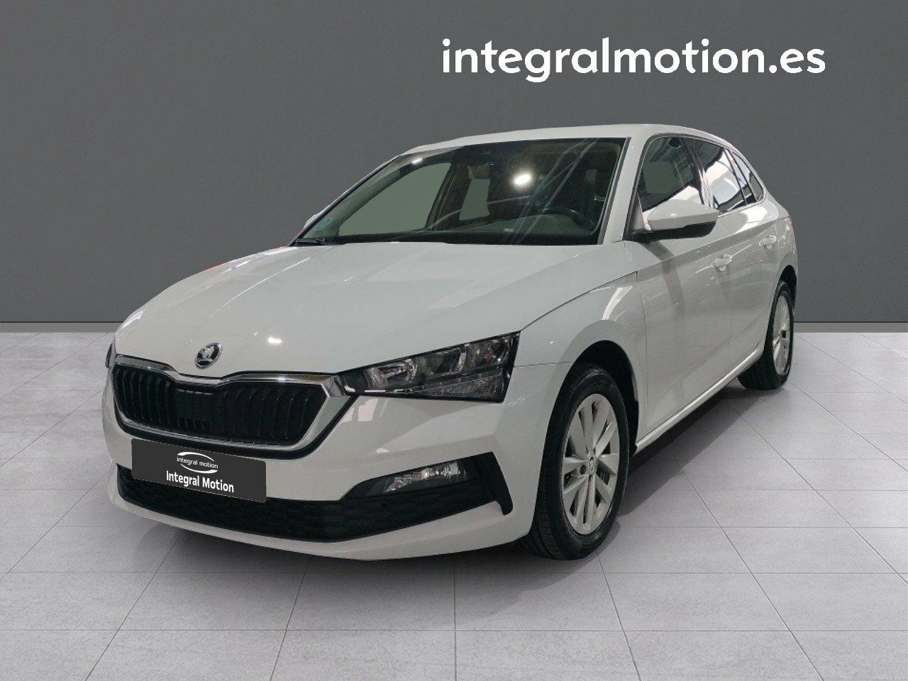 Skoda kamiq 1000 cc  de segunda mano - skoda scala 2024 /
