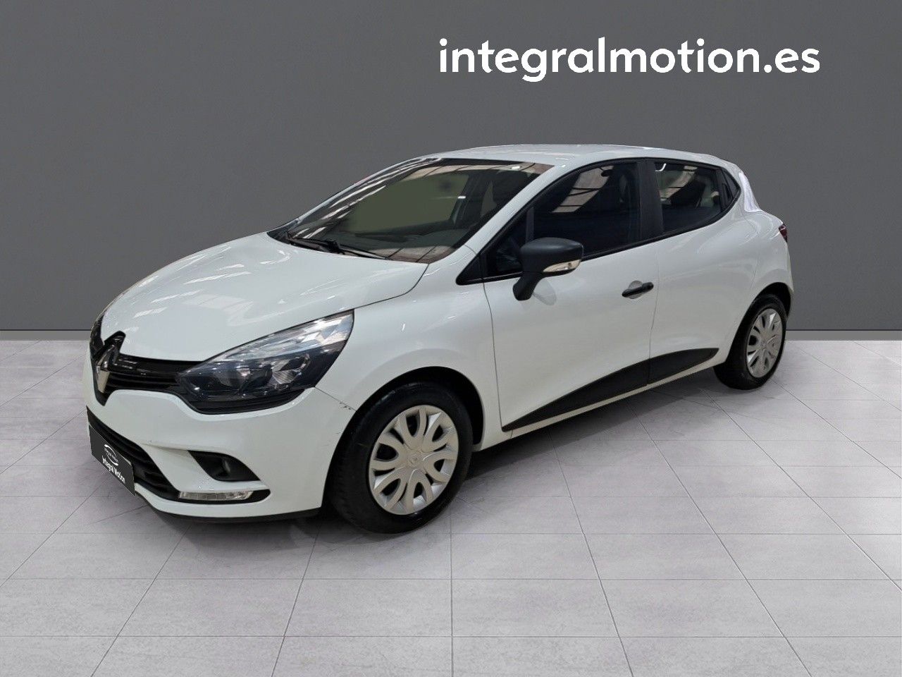Clio gasolina 90cv  de segunda mano - renault clio 2017 /