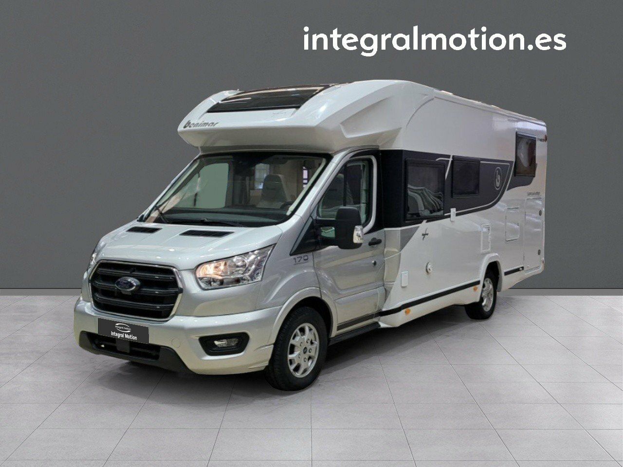 Casa con medio bano  de segunda mano - ford transit 2025 /