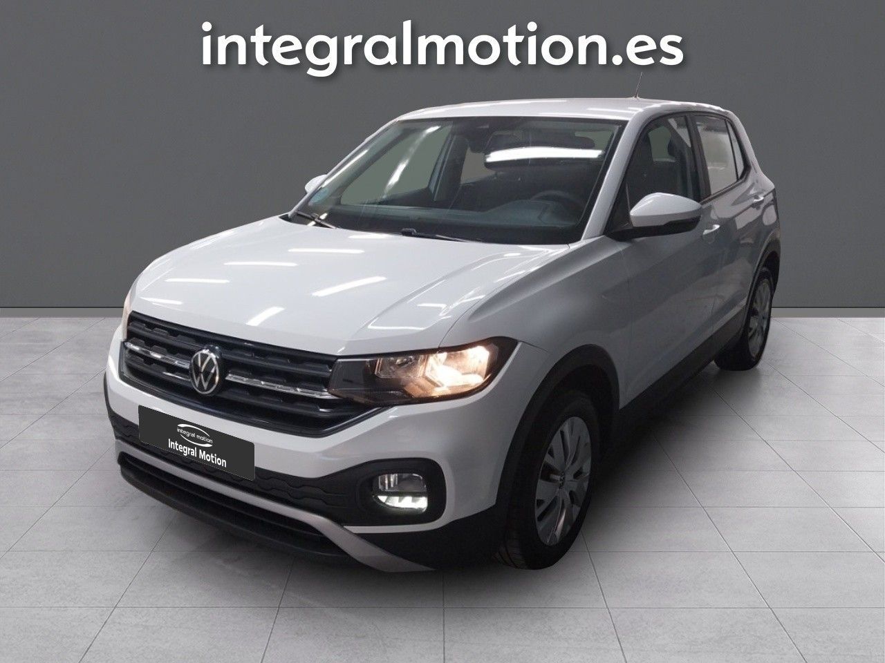 Eclipse cross 2019 con motor gasolina  de segunda mano - volkswagen t-cross 2021 /