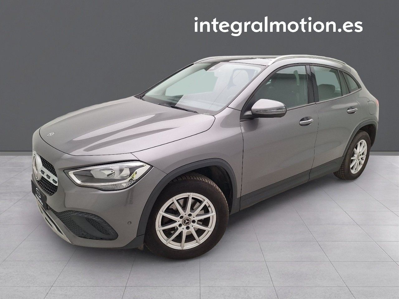 Mercedes-Benz GLA 180 d Business