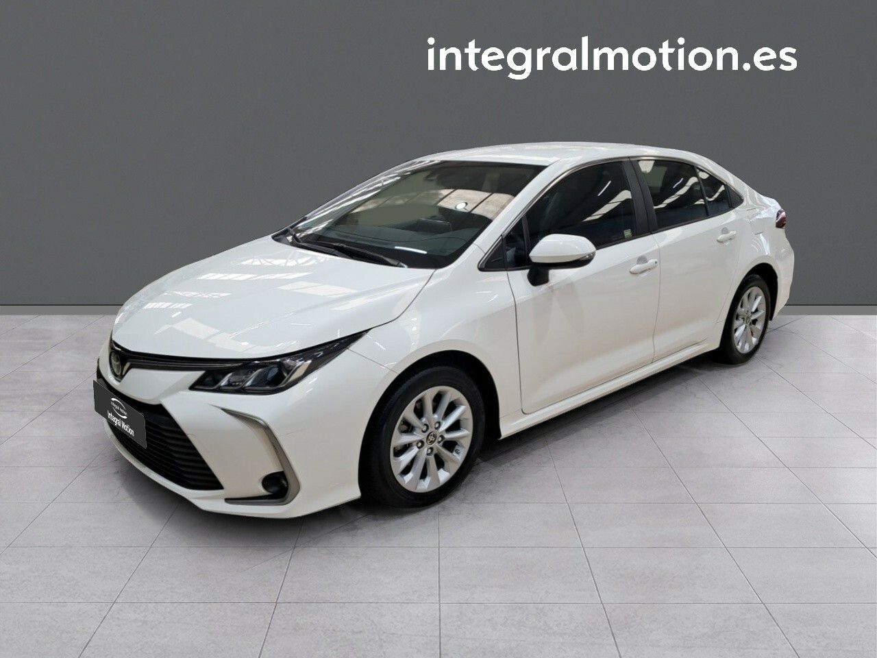 Toyota Corolla Sedán  125H Active Tech