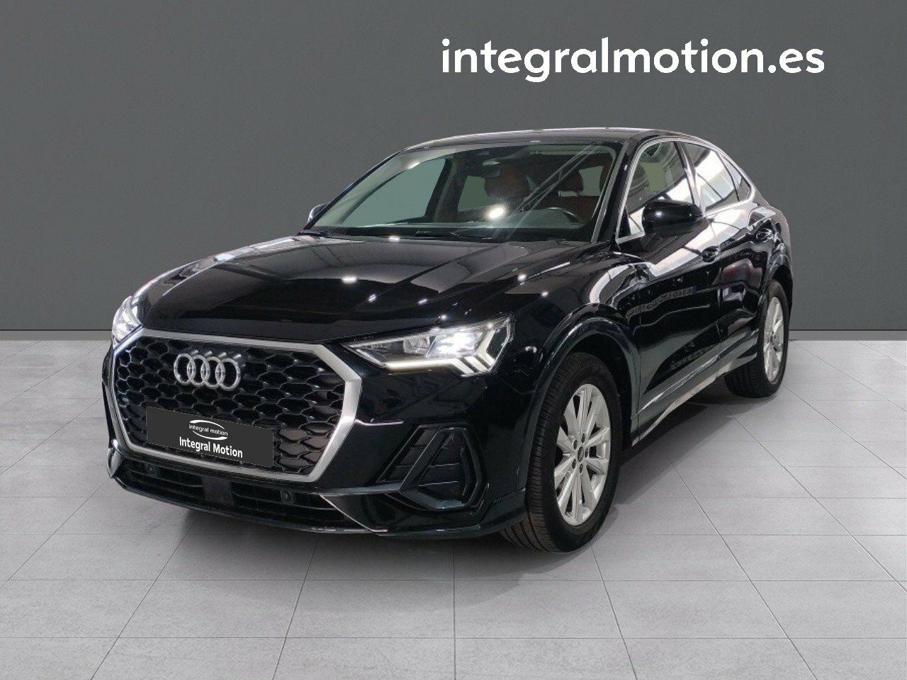 Foto audi q3 2021 /