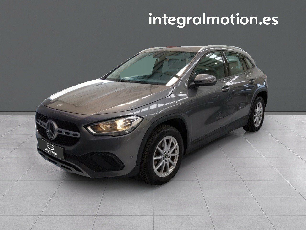 Mercedes-Benz GLA 180 d Business