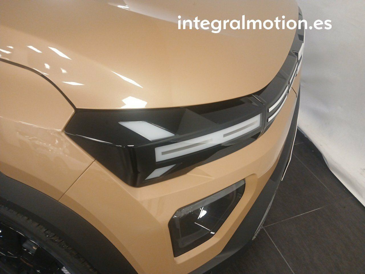 dacia spring 2025 / foto grande (3)