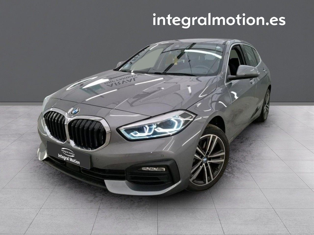 Foto bmw serie 1 2023 /