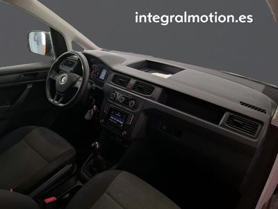 volkswagen-caddy-2-0-tdi-75cv-business-line-14 Thumbnail