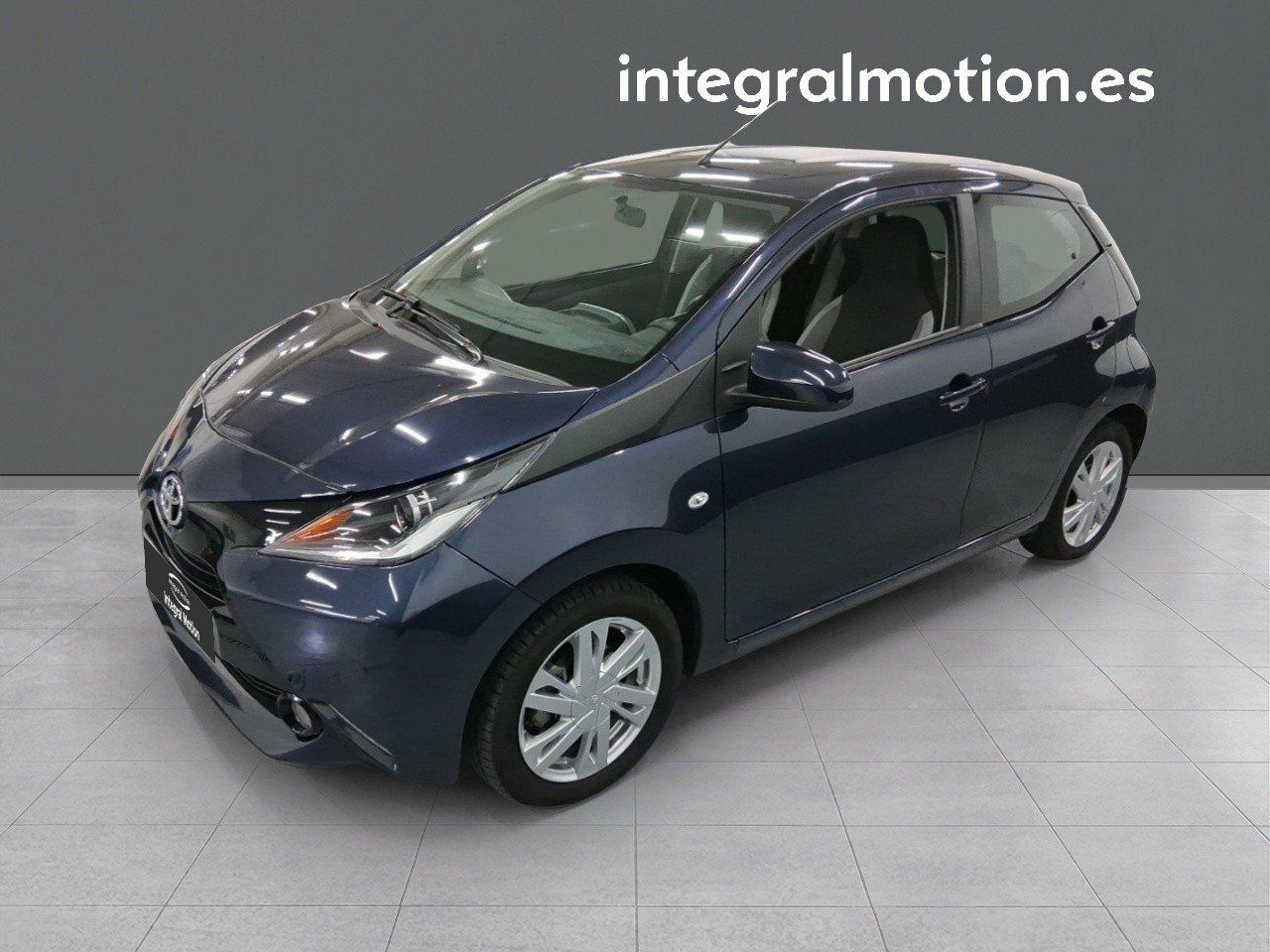Toyota Aygo 1.0 70 x-play