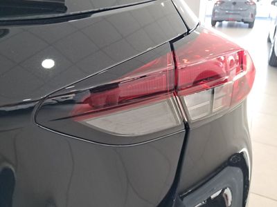 opel-corsa-1-2t-xhl-74kw-100cv-edition-26 Thumbnail
