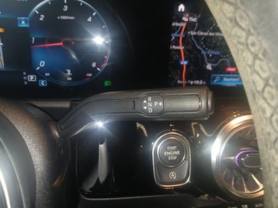mercedes-gla-180-d-business-solution-5d-17 Thumbnail