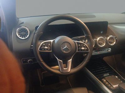 mercedes-gla-180-d-business-solution-5d-10 Thumbnail