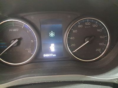 mitsubishi-outlander-2-4-phev-kaiteki-auto-4wd-7 Thumbnail