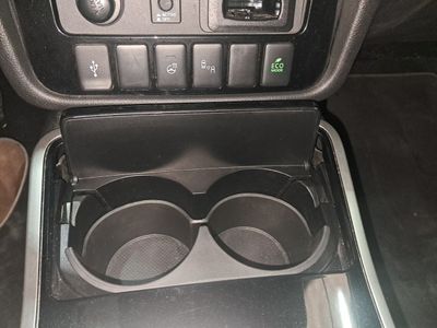 mitsubishi-outlander-2-4-phev-kaiteki-auto-4wd-21 Thumbnail