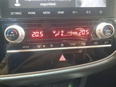 mitsubishi-outlander-2-4-phev-kaiteki-auto-4wd-16 Thumbnail