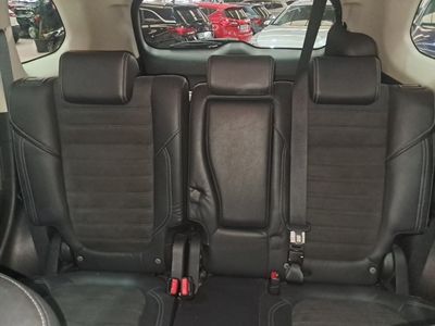 mitsubishi-outlander-2-4-phev-kaiteki-auto-4wd-19 Thumbnail