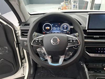 kgm-musso-sports-d22dtr-4x4-pro-gsr-auto-10 Thumbnail