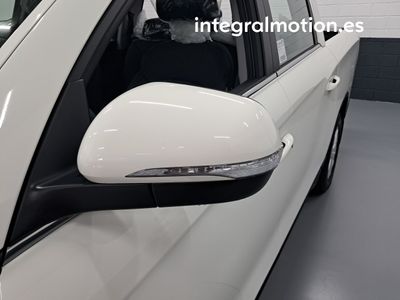 kgm-musso-sports-d22dtr-4x4-pro-gsr-auto-30 Thumbnail