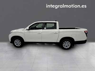 kgm-musso-sports-d22dtr-4x4-pro-gsr-auto-23 Thumbnail