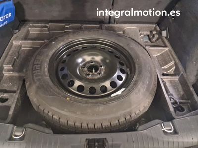ford-kuga-titanium-2-0-ecoblue-140kw-4x4-auto-31 Thumbnail