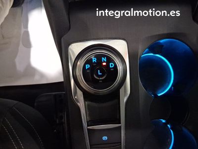 ford-kuga-titanium-2-0-ecoblue-140kw-4x4-auto-17 Thumbnail