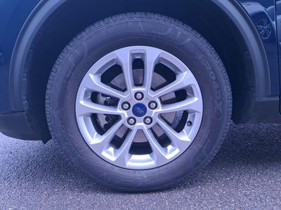 ford-kuga-titanium-2-0-ecoblue-140kw-4x4-auto-28 Thumbnail