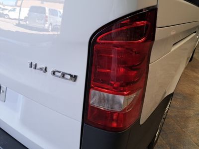 mercedes-vito-114cdi-at-100kw-tourer-pro-larga-18 Thumbnail