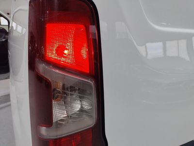 opel-combo-cargo-cargo-express-1-5-17 Thumbnail