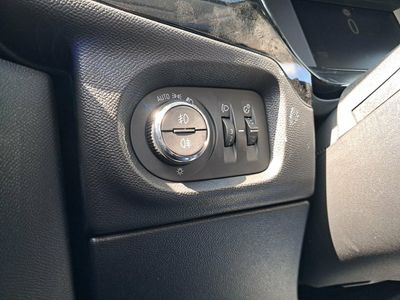 opel-corsa-1-2t-xhl-74kw-100cv-edition-13 Thumbnail