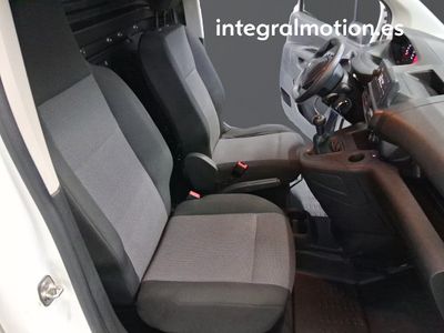 peugeot-partner-1-5-hdi-furgon-100cv-9 Thumbnail