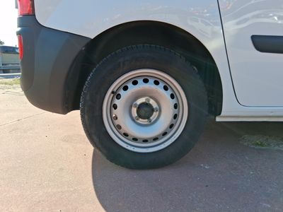 mercedes-citan-1-5-cdi-109-furgon-95cv-18 Thumbnail