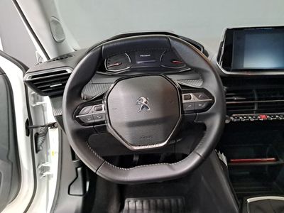 peugeot-2008-active-pack-bluehdi-81kw-110cv-10 Thumbnail