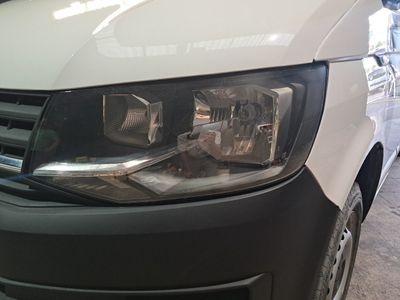 volkswagen-transporter-furg-n-business-techo-normal-batalla-corta-2-0-tdi-eu6-scr-bmt-75-kw-102-cv-5-vel-16 Thumbnail