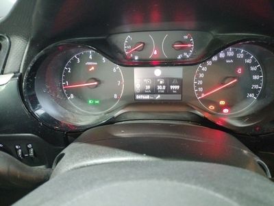 opel-corsa-1-2t-xhl-74kw-100cv-edition-7 Thumbnail