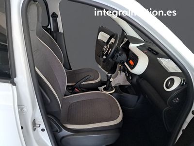 renault-twingo-zen-1-0-sce-8 Thumbnail