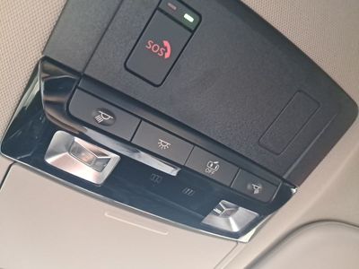 nissan-qashqai-dig-t-103kw-n-connecta-18 Thumbnail