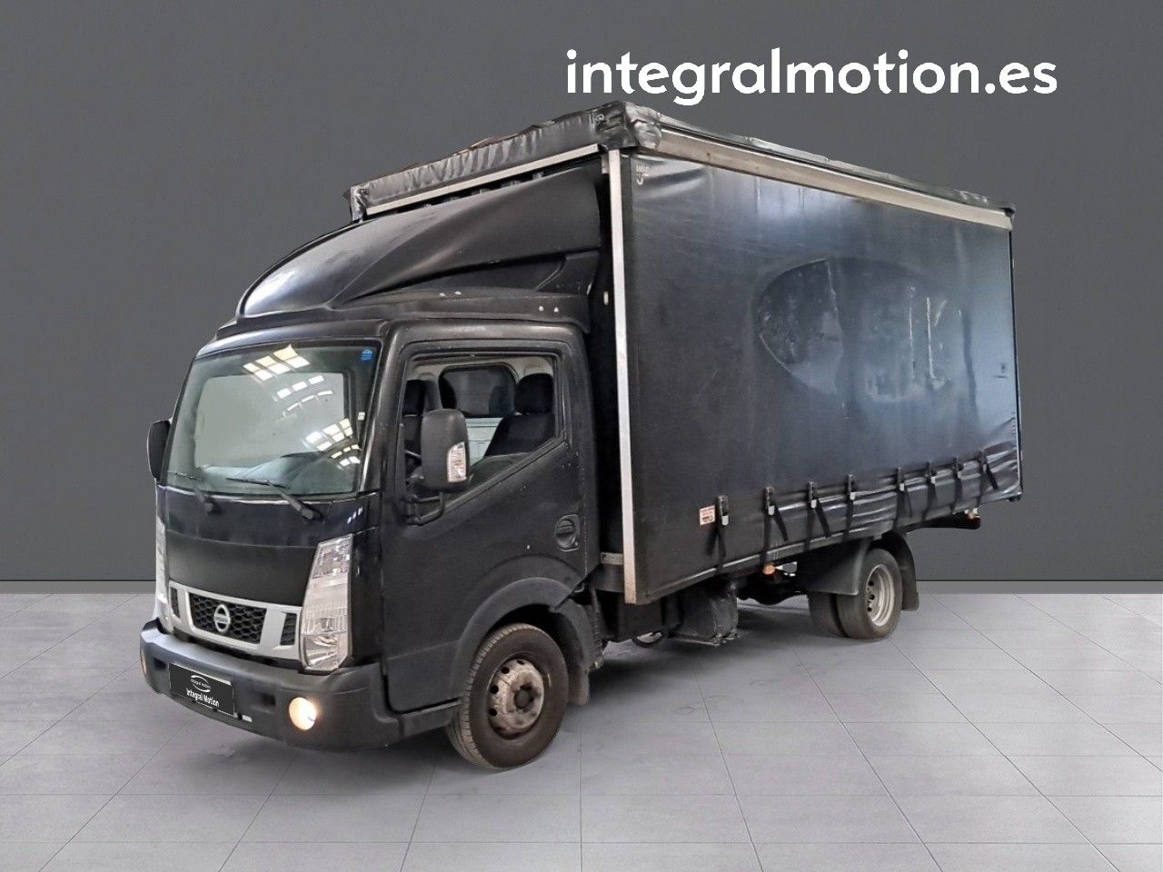 Nissan Cabstar NT400 35.13/3 Básico BP AA Cab Abatible Larga