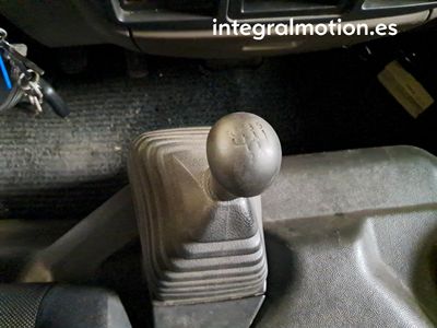 nissan-cabstar-nt400-35-13-3-b-sico-bp-aa-cab-abatible-larga-11 Thumbnail
