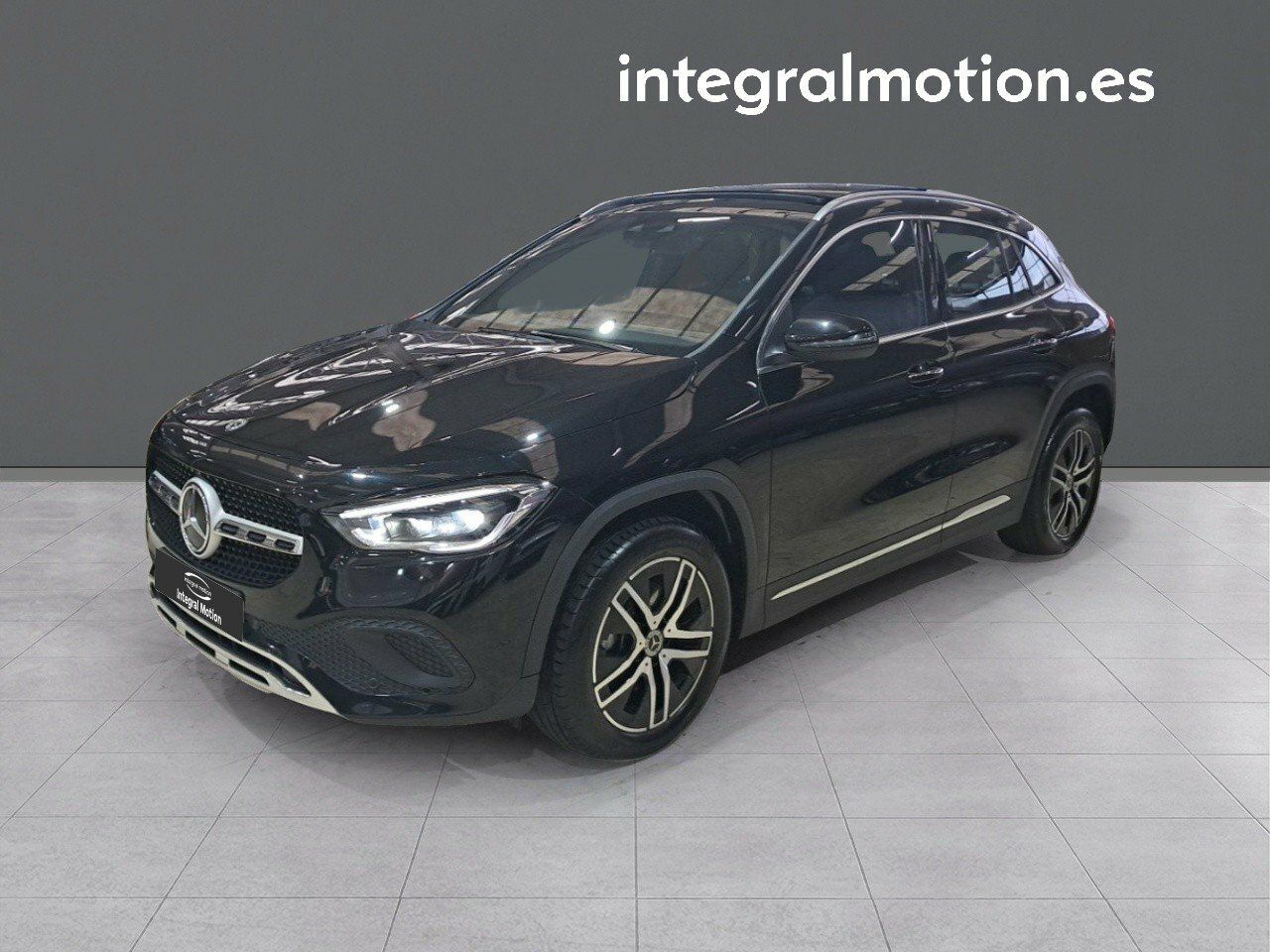Mercedes-Benz GLA 180 d Business
