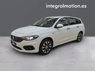 fiat-tipo-5p-1-3-multijet-70kw-95cv-mirror-0