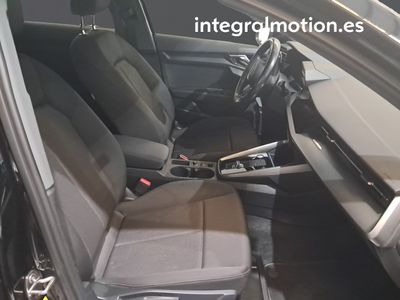 audi-a3-s-line-30-tfsi-85kw-s-tronic-sportback-8 Thumbnail