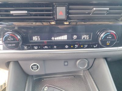 nissan-qashqai-dig-t-116kw-cvt-n-connecta-16 Thumbnail