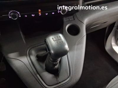 opel-combo-1-5-td-75kw-business-edition-plus-l-n1-17 Thumbnail