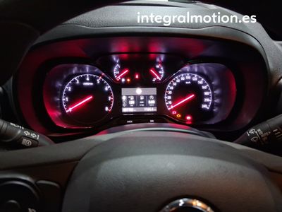 opel-combo-1-5-td-75kw-business-edition-plus-l-n1-7 Thumbnail
