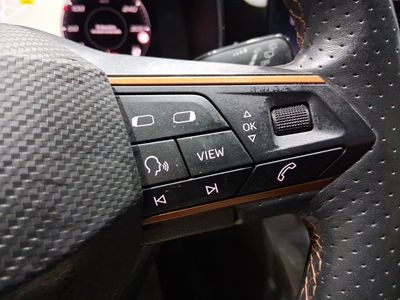 cupra-formentor-1-5-tsi-110kw-150-cv-12 Thumbnail