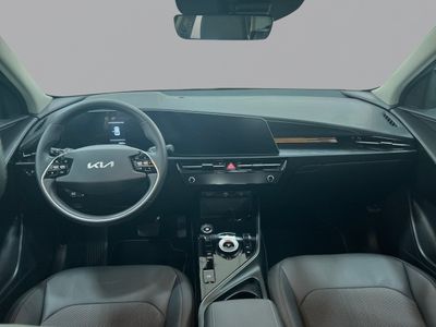kia-niro-1-6-gdi-hev-104kw-141cv-drive-6 Thumbnail