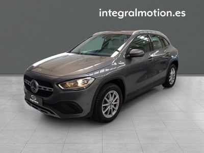 mercedes-gla-180-d-business-0