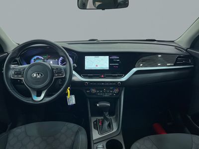 kia-niro-1-6-gdi-hev-104kw-141cv-drive-6 Thumbnail